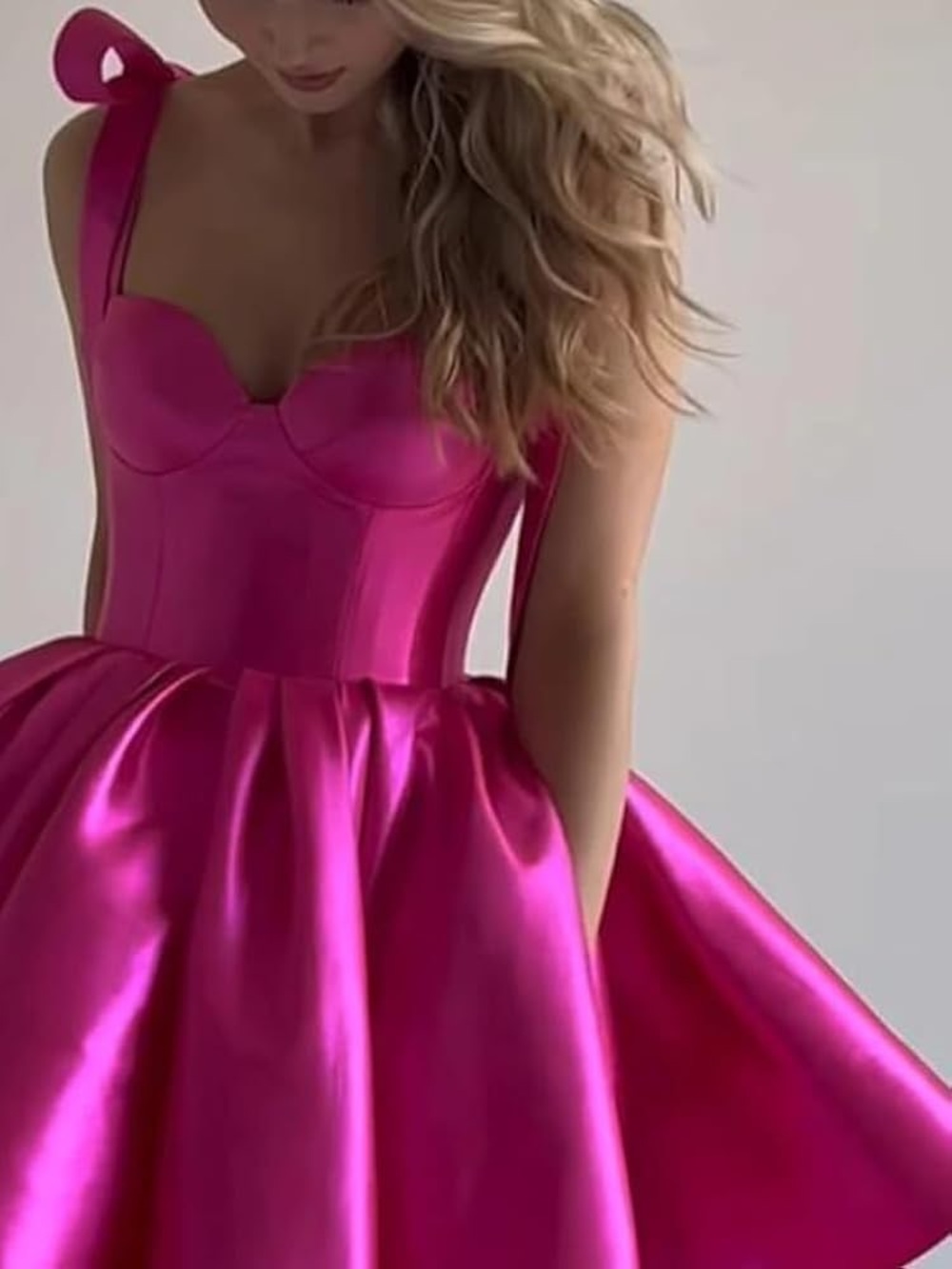 Pink Dress 👗 - Picture 2 of 5